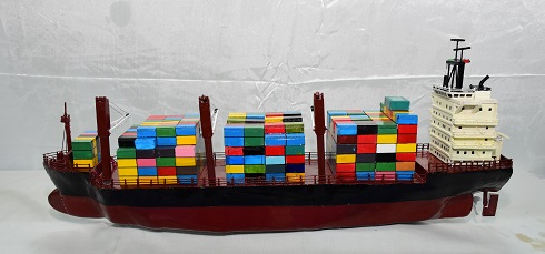 CONTAINER SHIP